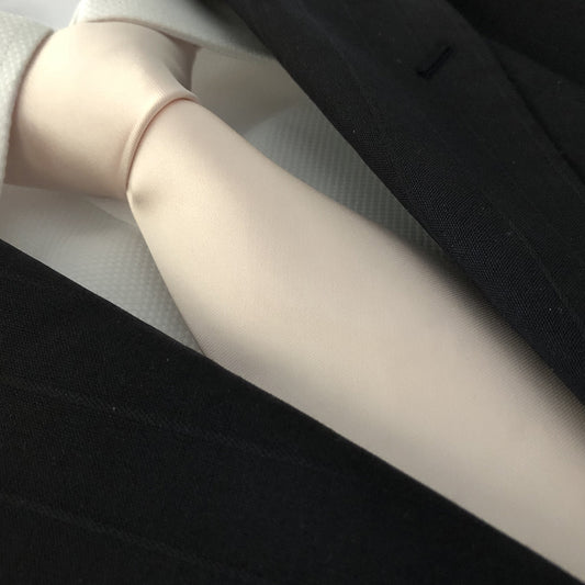 “BABY PINK PIANURA” POLYESTER TIE