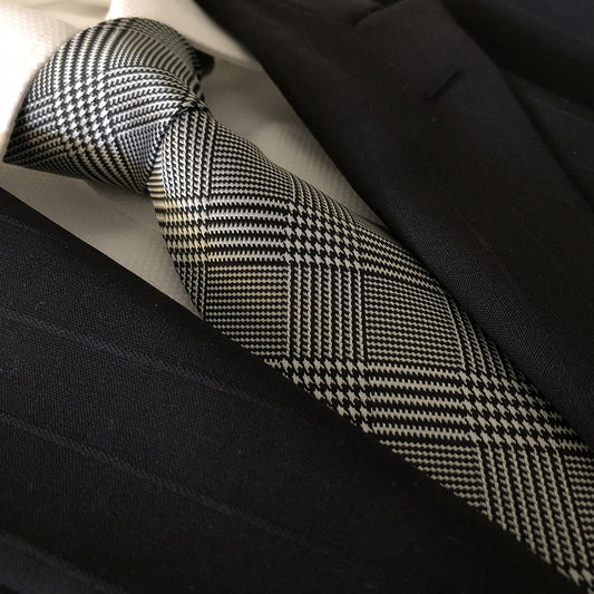 “B&W PLAID” POLYESTER TIE
